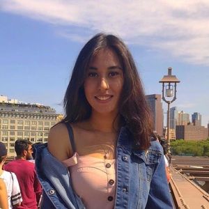 Meet your Posher, Parisha